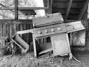 OnePlus 8T复兴了黑白手机摄像头