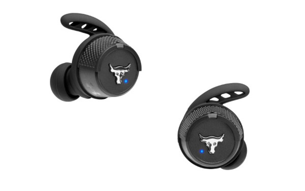 Rock的最新耳机是带有大胆电池声明的耳塞