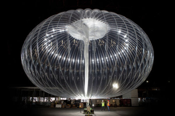 Google AI现在正在试用Loon的互联网横空气球