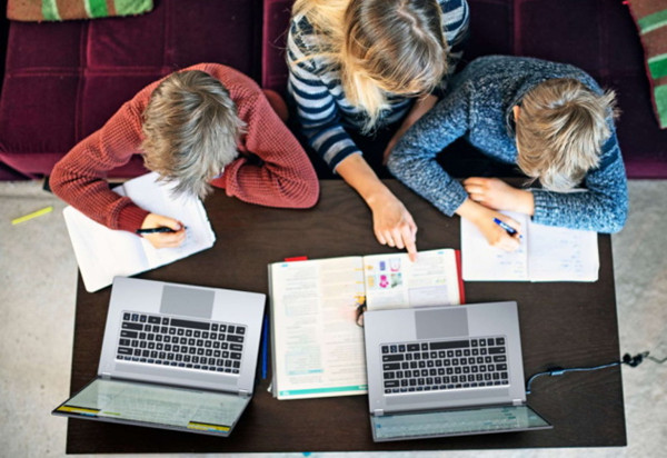 英特尔的10纳米奔腾银和赛扬CPU对学校来说是一个巨大的飞跃