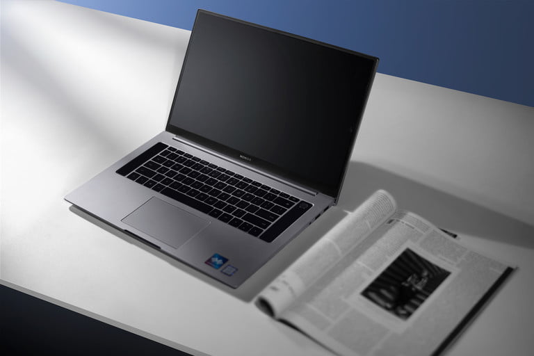 荣誉的时尚新款MagicBook Pro包含AMD Ryzen 5 4600处理器