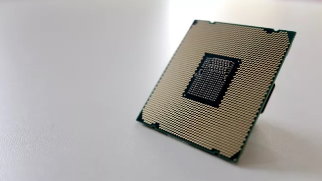 英特尔第11代处理器可能只有8个内核 Rocket Lake CPU可能会提升到强大的5GHz