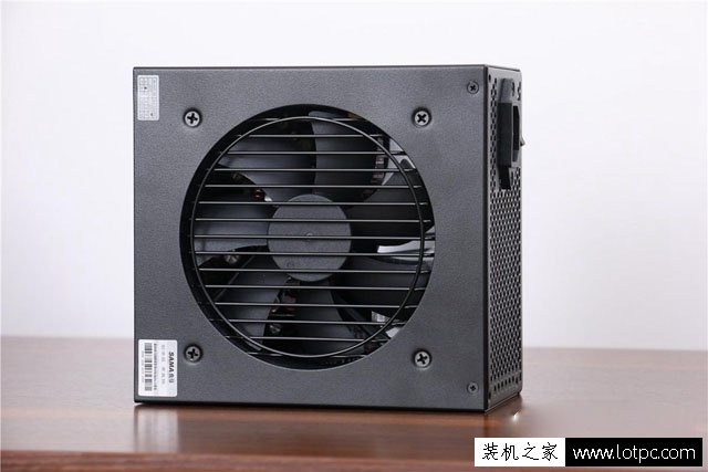 i7-7700K/Z270/RX580组装电脑教程实录 组装电脑i7怎么搭配