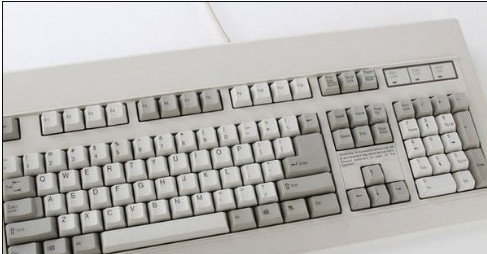 电脑键盘空格键失灵了怎么办 电脑键盘空格键失灵了解决方法