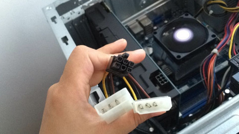 电脑黑屏开不了机是什么原因 电脑黑屏开不了机怎么解决