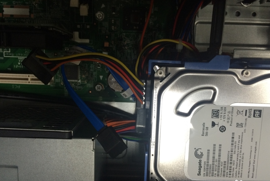 教您电脑黑屏开不了机怎么解决