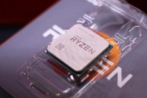 吊打i7农企翻身 AMD Ryzen7 1800X开箱图赏