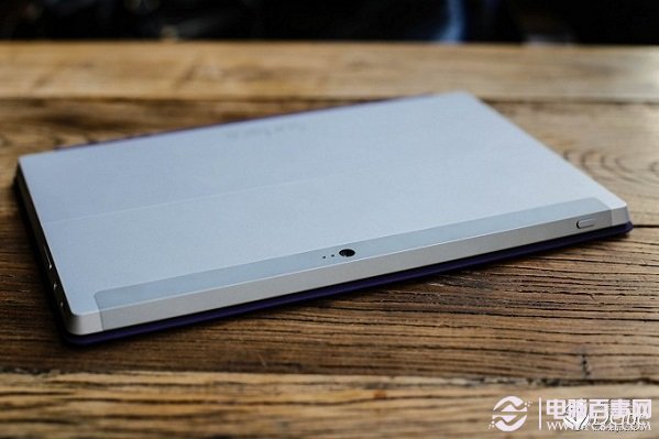 微软Surface Pro 2平板电脑背面图赏