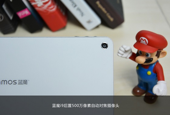 蓝魔i9后置800万像素摄像头