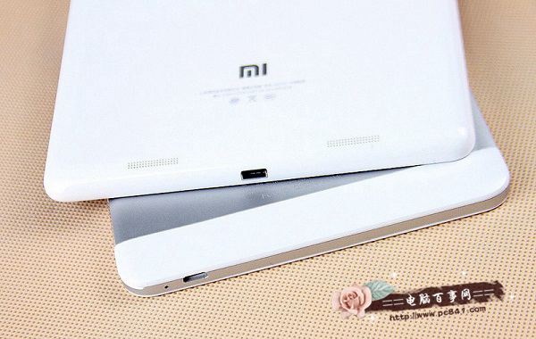 小米平板和华为M1平板机身底部对比