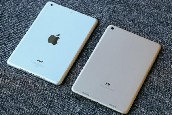 小米平板2和iPad mini 2背面外观对比